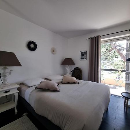 Superbe Appartement Avec Rooftop Prive Сен Тропе Екстериор снимка
